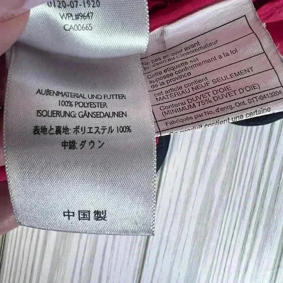 Eddie Bauer Kids Size S Red/black down filled embroirdered snowflate zippers ves - Picture 13 of 14